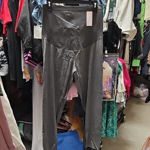 Nwt Womens Maternaty Leggins Grey